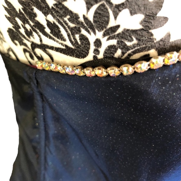 Jessica McClintox For Gunne Sax Sparkly Strapless Prom Dress - Picture 4 of 16